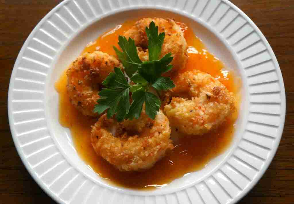 coconut shrimp with pineapple curry sauce