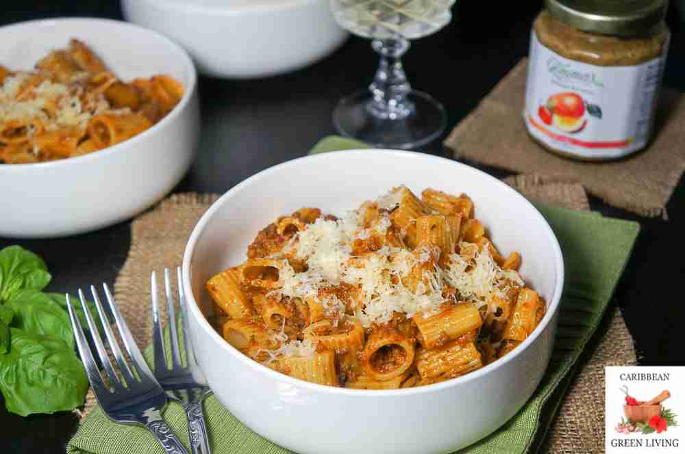 Easy Rigatoni Pasta with Meat Sauce 3 Rigatoni Pasta with Meat Sauce