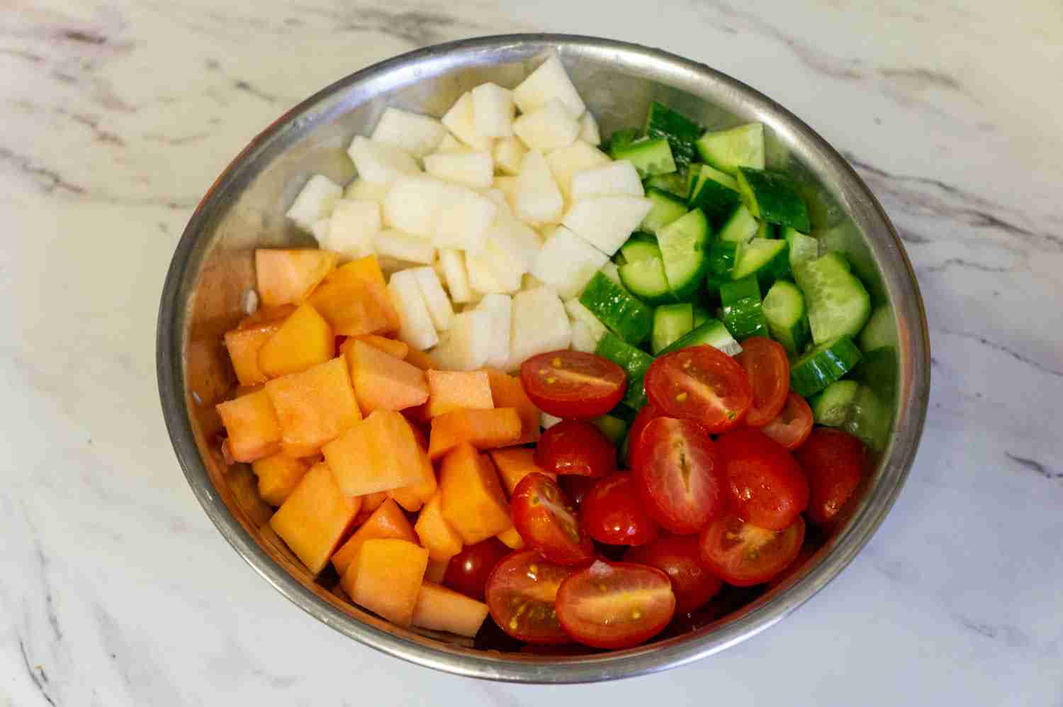 Easy Jicama, Papaya, Tomato And Cucumber Salad