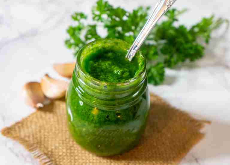 Garlic And Parsley Paste