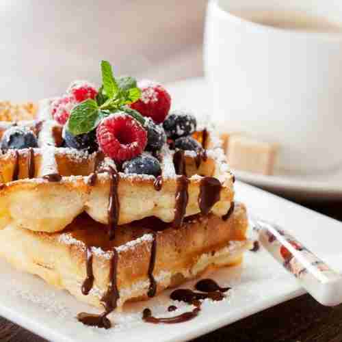The Winning Waffles: From Batter Perfection to Flavorful Pairings 7 The Winning Waffle: From Batter Perfection to Flavorful Pairings