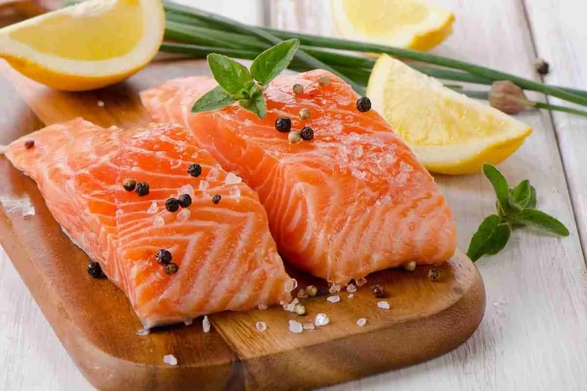 how to defrost salmon