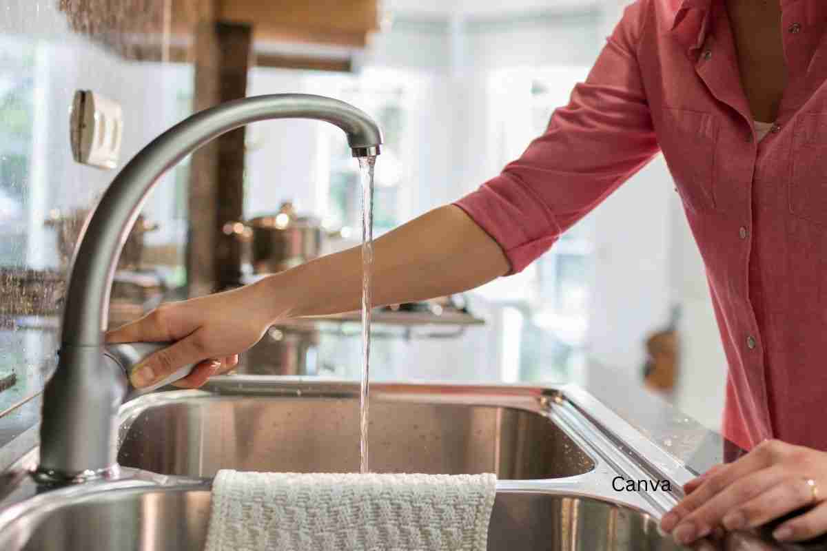 Water-saving strategies in the kitchen