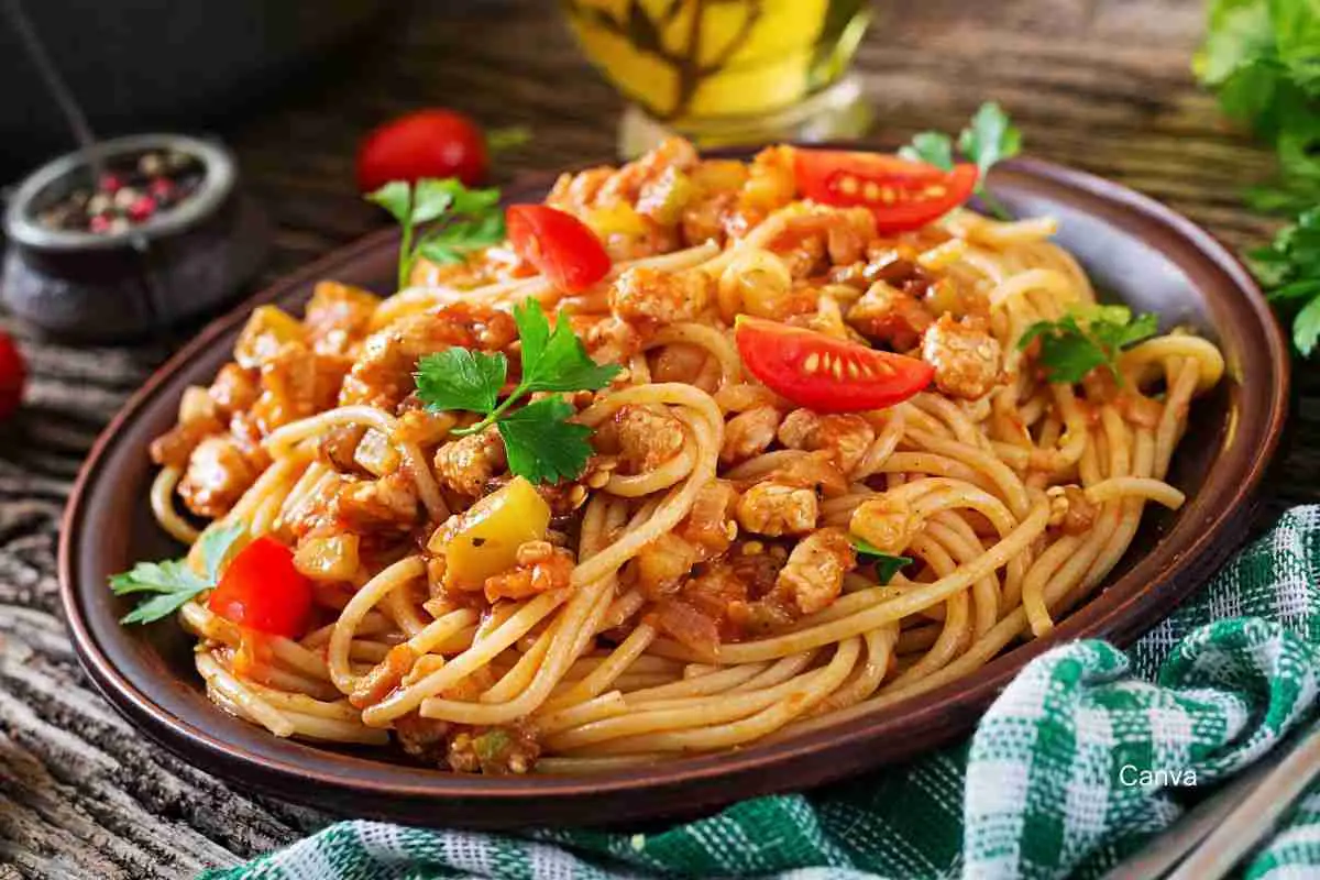 Homemade Spaghetti Sauce with Fresh Tomatoes