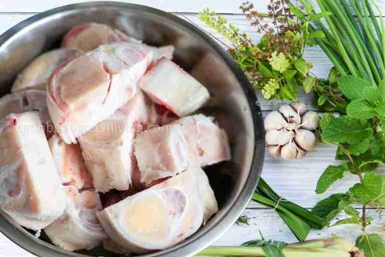 The Ultimate Guide to Cooking with Beef Feet (Cow’s Feet): Tips, Benefits, and Recipes