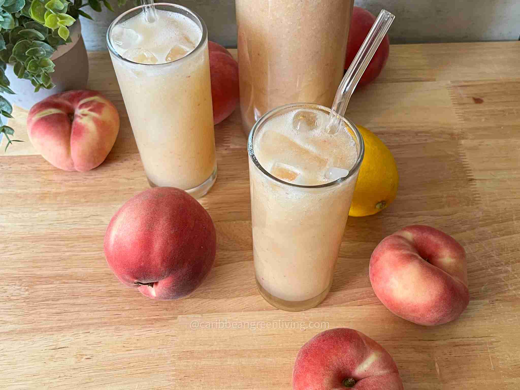 Easy Peach Lemonade with Vanilla and Ginger
